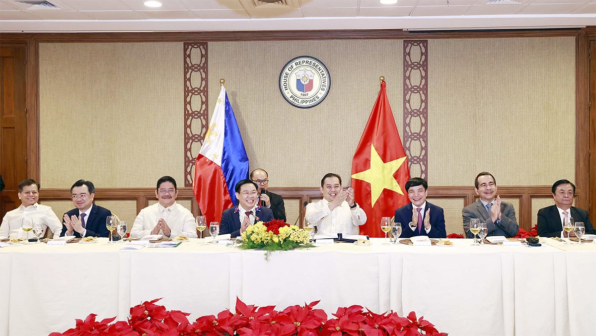 Một số hình Chủ tịch Quốc hội Vương Đình Huệ thăm chính thức Cộng hoà Philippines