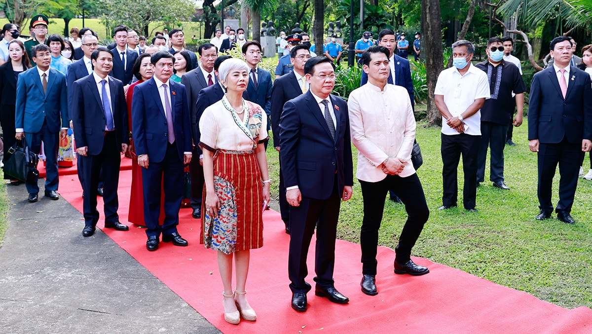 Một số hình Chủ tịch Quốc hội Vương Đình Huệ thăm chính thức Cộng hoà Philippines