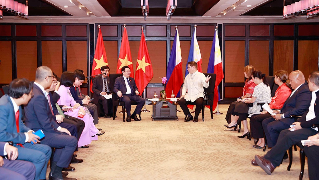 Chủ tịch Quốc hội Vương Đình Huệ thăm chính thức Cộng hòa Philippines