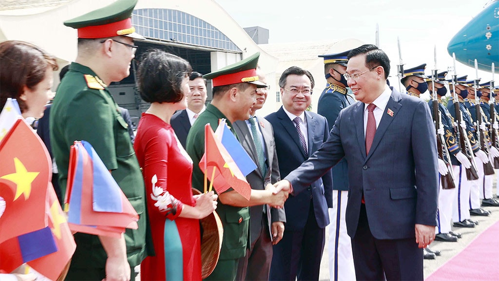 Chủ tịch Quốc hội Vương Đình Huệ thăm chính thức Cộng hòa Philippines