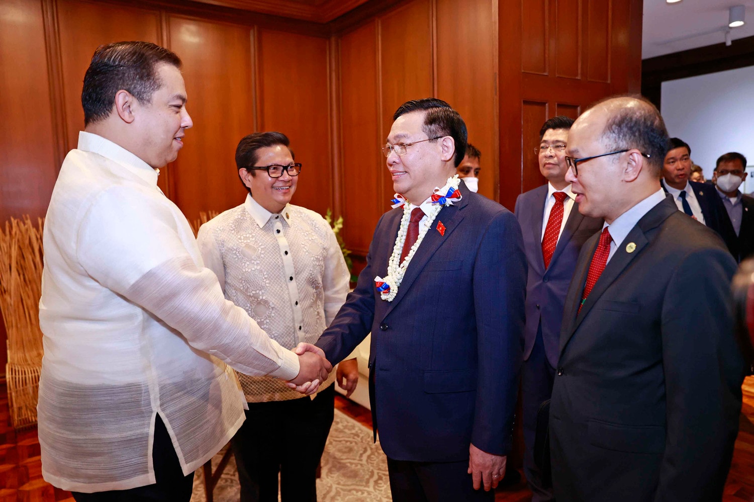 Chủ tịch Quốc hội Vương Đình Huệ thăm chính thức Cộng hòa Philippines