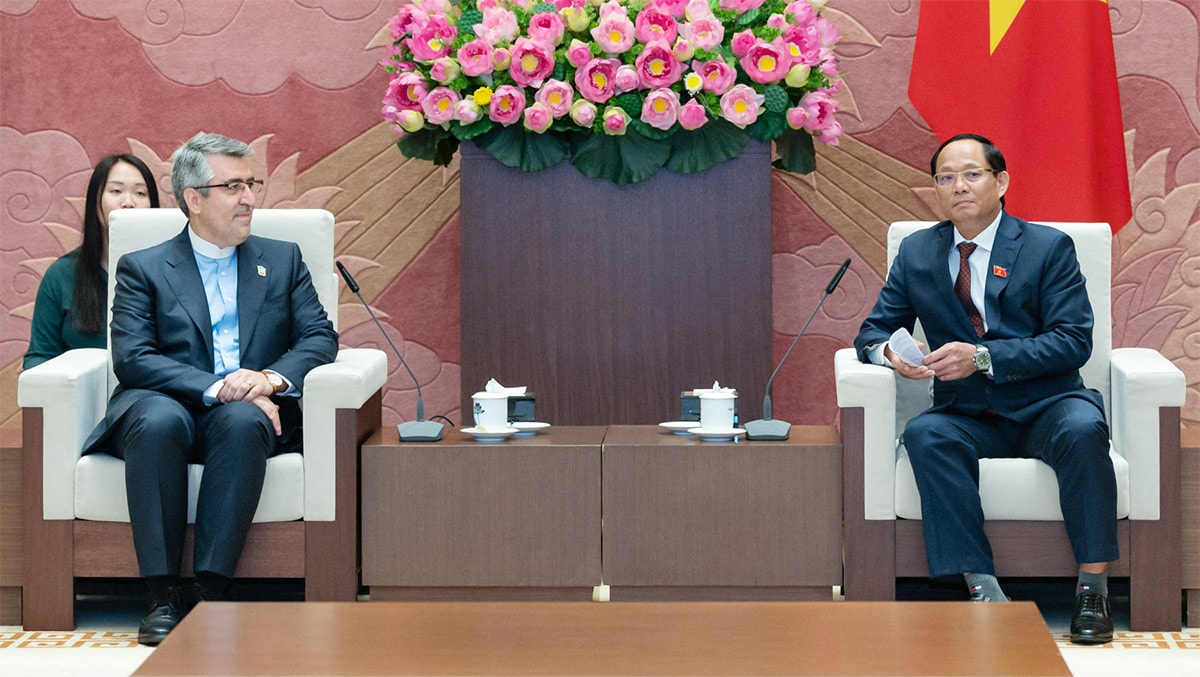 Phó Chủ tịch Quốc hội, Thượng tướng Trần Quang Phương tiếp Đại sứ Iran tại Việt Nam -0