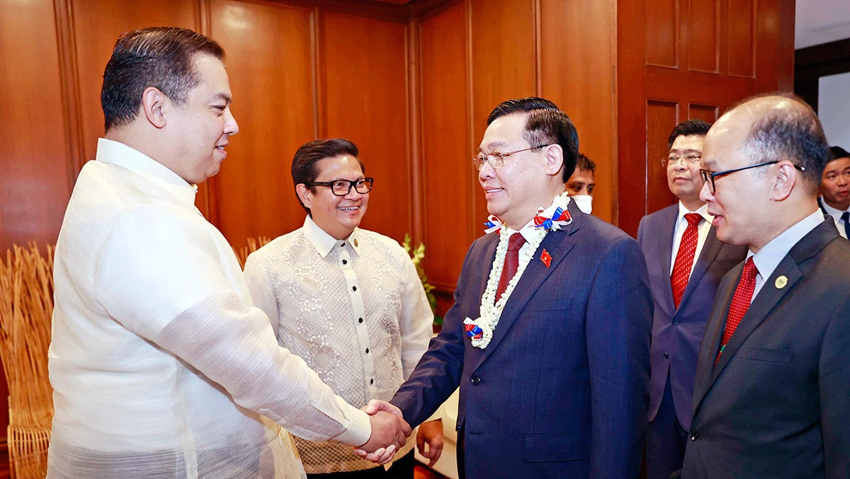 Một số hình Chủ tịch Quốc hội Vương Đình Huệ thăm chính thức Cộng hoà Philippines