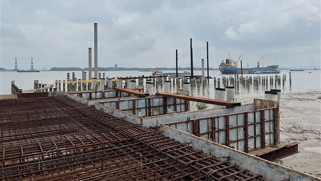 Cảnh hoang tàn trong công trình Tổng kho dự trữ 450.000 m3 xăng dầu tại TP.HCM ảnh 5