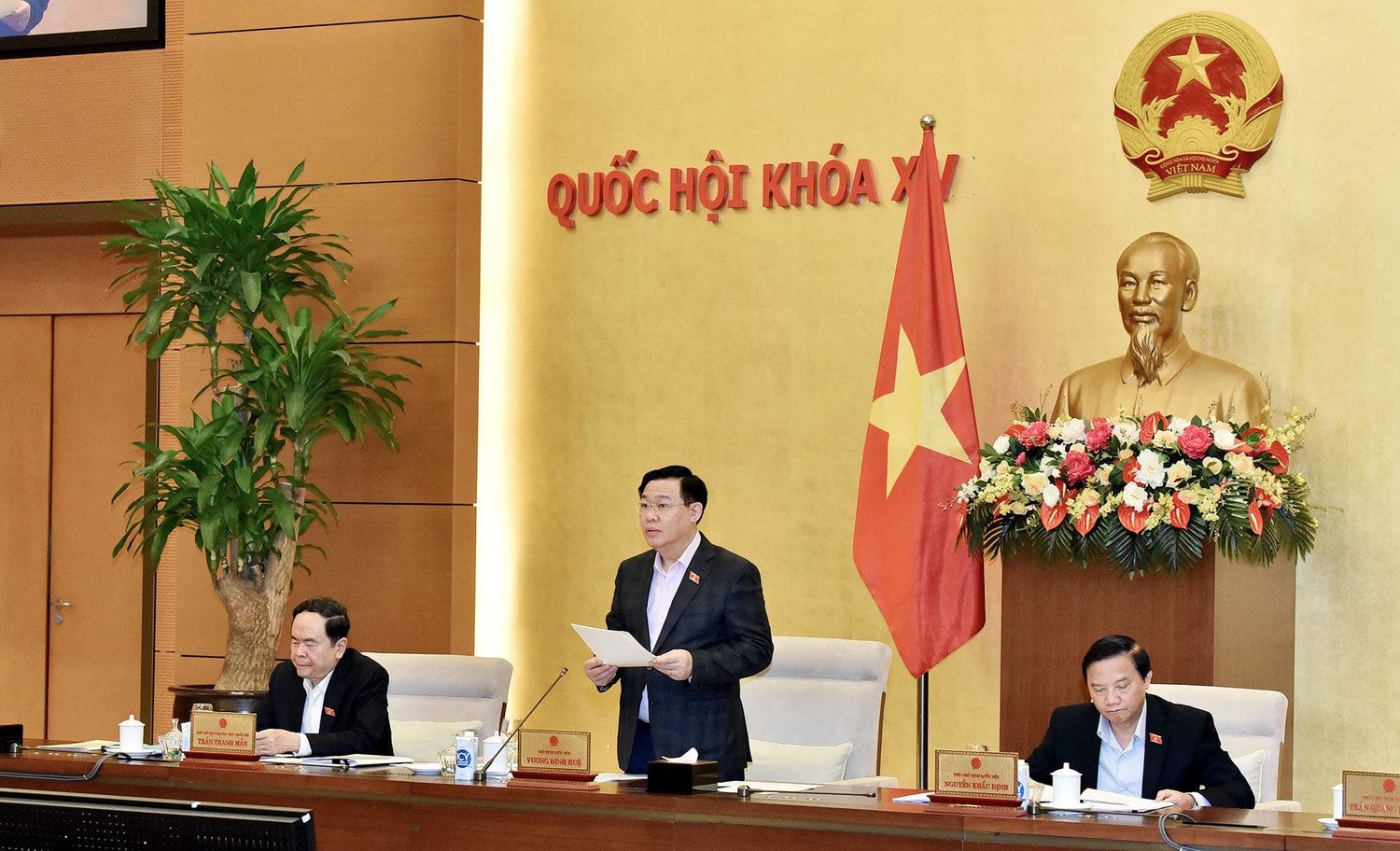 Khai mạc Phiên họp thứ 17 của Ủy ban Thường vụ Quốc hội -0