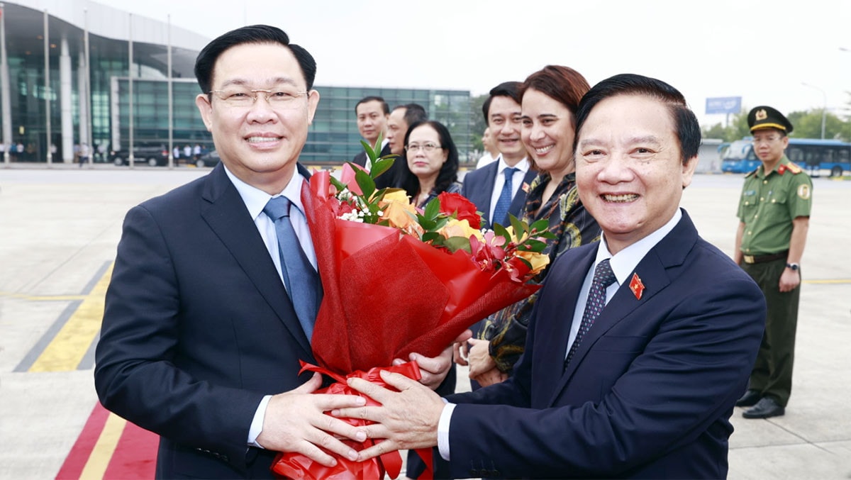 Chủ tịch Quốc hội Vương Đình Huệ lên đường thăm chính thức Australia và New Zealand -0