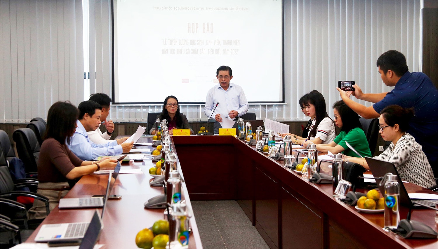 Tuyên dương học sinh, sinh viên, thanh niên dân tộc thiểu số tiêu biểu năm 2022 -0
