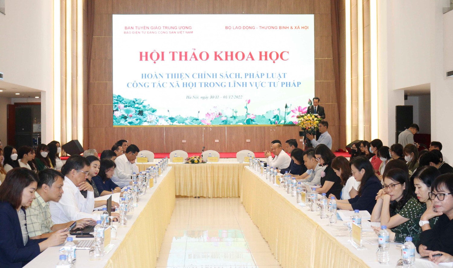 Quang cảnh Hội thảo 