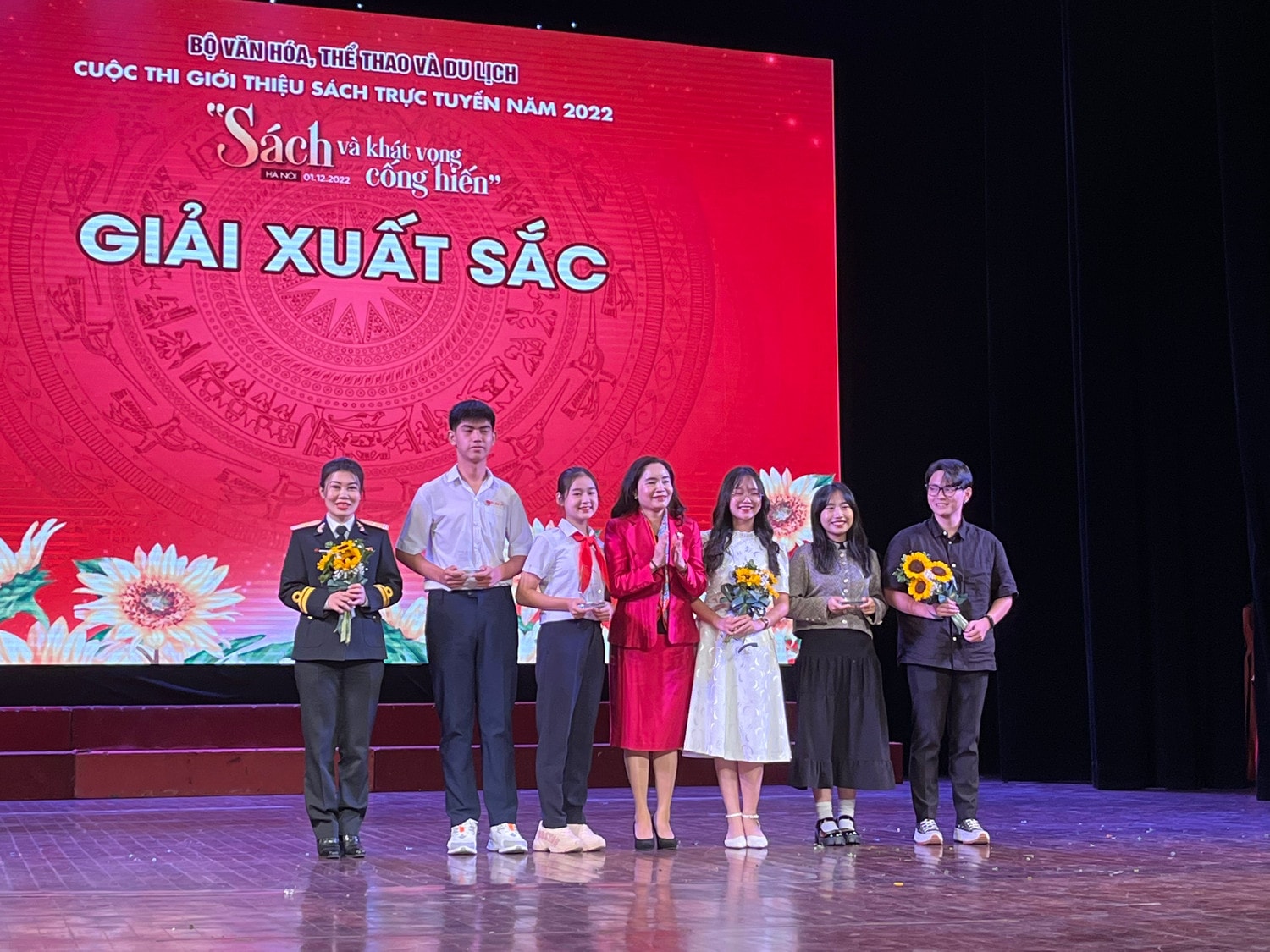 Tín hiệu vui về phát triển văn hóa đọc -0