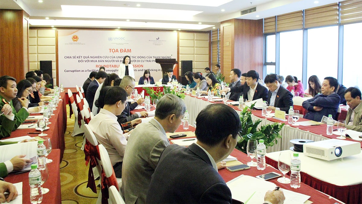 Ủy ban Tư pháp tổ chức Tọa đàm về tác động của tham nhũng với mua bán người và đưa người di cư trái phép -1