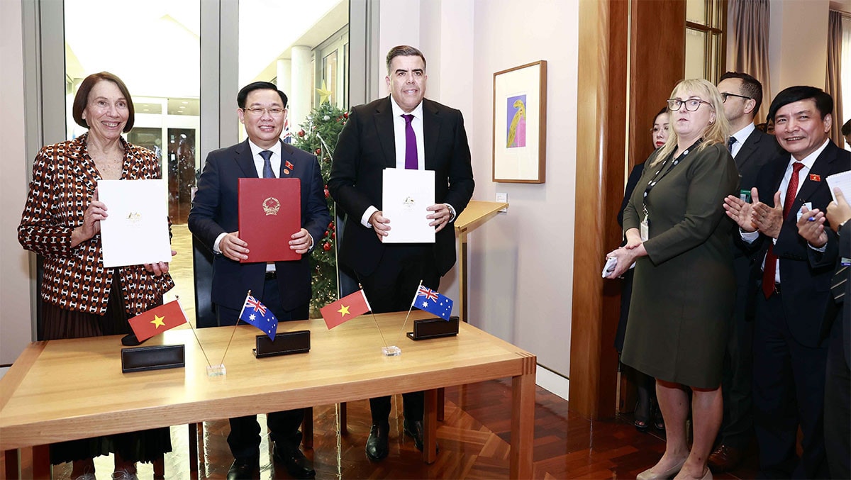 Ngày làm việc đầu tiên của Chủ tịch Quốc hội Vương Đình Huệ tại Australia