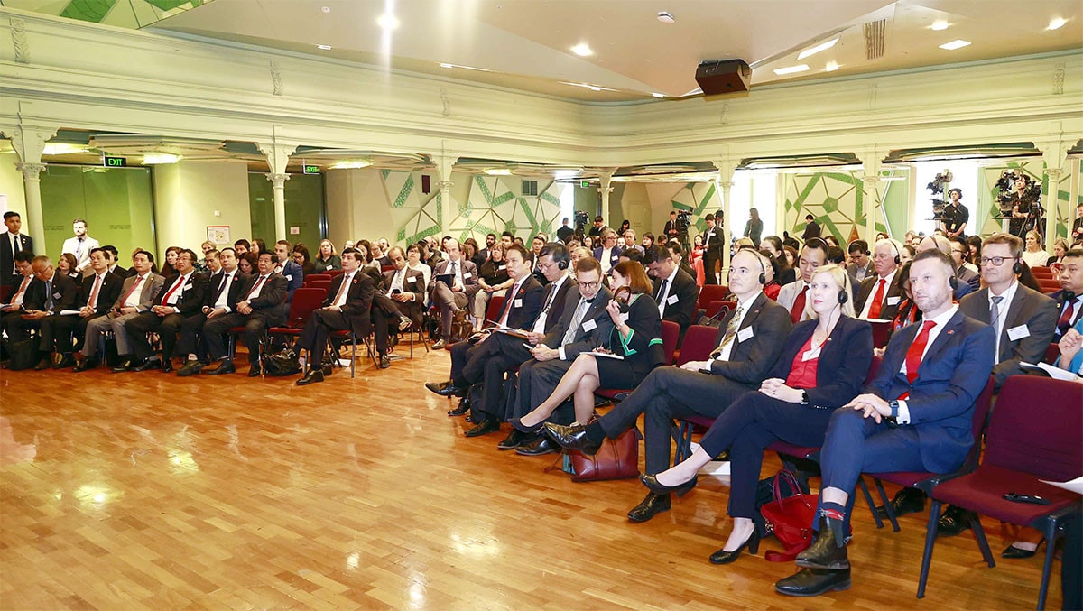 Tăng cường quan hệ đối tác chiến lược Việt Nam - Australia vì hoà bình, ổn định, hợp tác và phát triển
