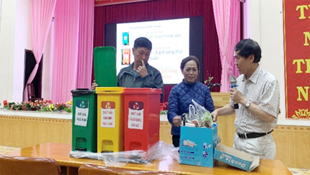 Thành phố Đà Lạt phổ biến, tập huấn phân loại chất thải rắn sinh hoạt -1