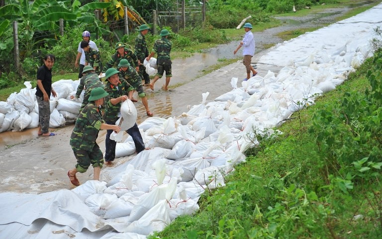 Hệ thống đê điều có vai trò quan trọng trong phòng chống lũ, bão. Nguồn: ITN 