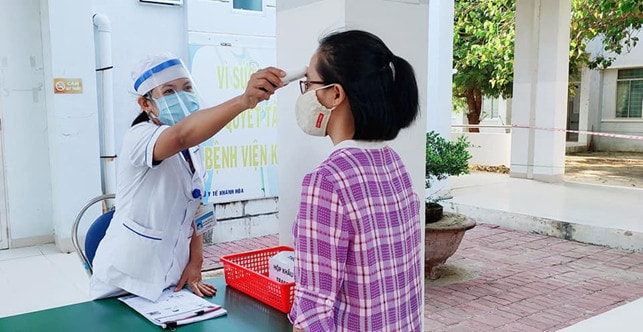 Ngành Y tế Khánh Hòa: Chủ động phòng chống dịch bệnh, nâng cao chất lượng chăm sóc sức khỏe nhân dân -0
