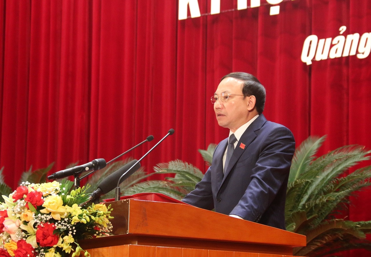 Bí thư Tỉnh ủy, Chủ tịch HĐND tỉnh Nguyễn Xuân Ký phát biểu khai mạc kỳ họp. Ảnh: M. TUÂN Đẩy mạnh thu hút đầu tư, giữ vững đà tăng trưởng bền vững hai con số, nâng cao chất lượng đời sống Nhân dân -0
