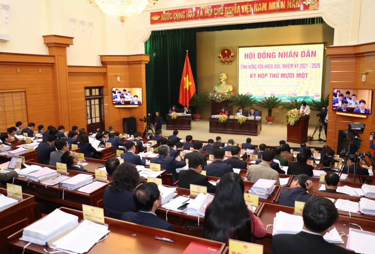 Toàn cảnh kỳ họp Hưng Yên: Tốc độ tăng trưởng kinh tế đạt mức cao nhất trong 12 năm -0