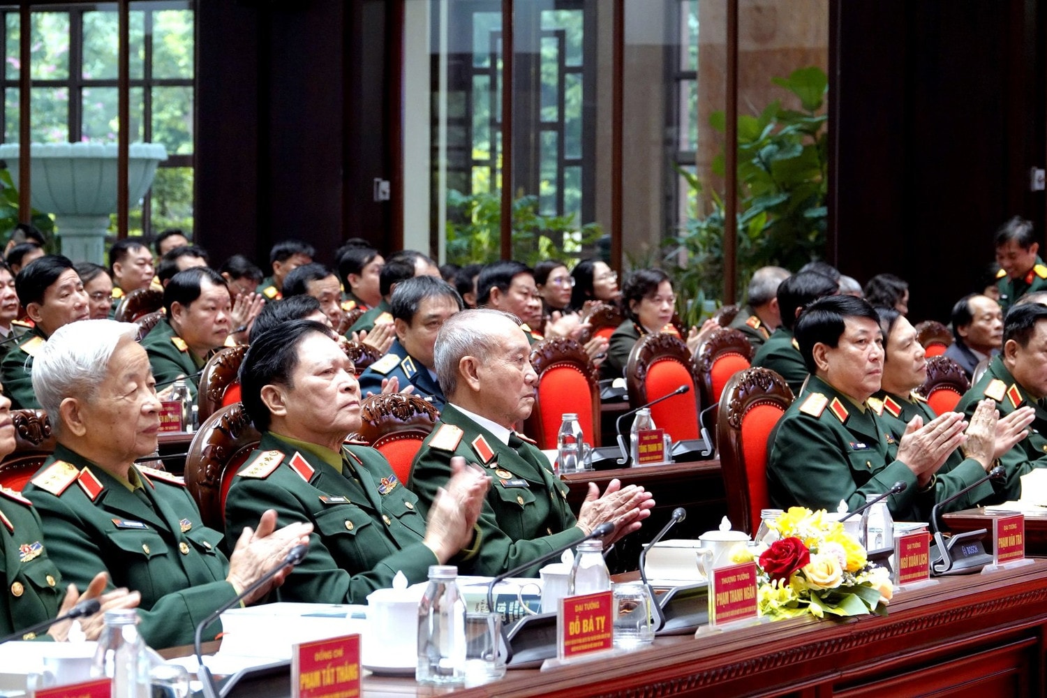 Kỷ niệm 50 năm Chiến thắng Hà Nội - Điện Biên Phủ trên không:Một mốc son chói lọi trong lịch sử dân tộc Việt Nam -0