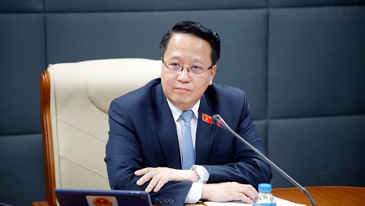 MC: Thưa ông Hoàng Anh Công, ông đánh giá thế nào về hệ thống pháp luật và chính sách bảo đảm TTATGT hiện nay? Nhằm hạn chế tối đa các vụ tai nạn giao thông, các bộ, ban ngành khắc phục như thế nào những bất cập trong công tác quản lý nhà nước về TTATGT?