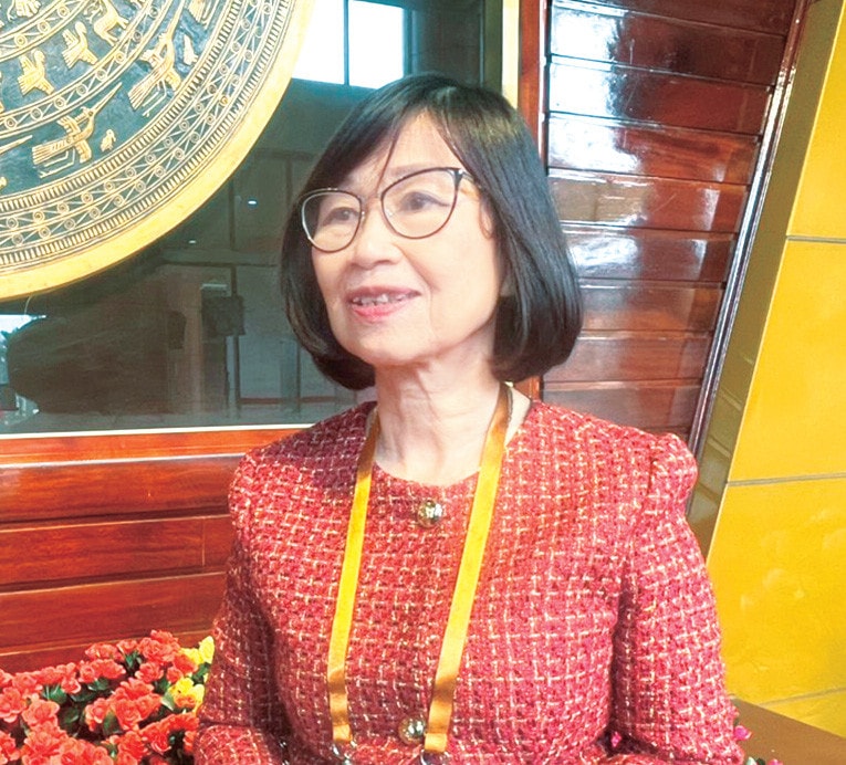 Toàn diện, thẳng thắn, thiết thực