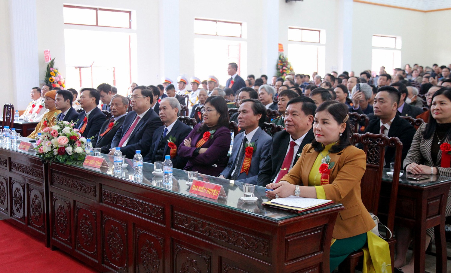Đón nhận Huân chương Lao động hạng Ba -0