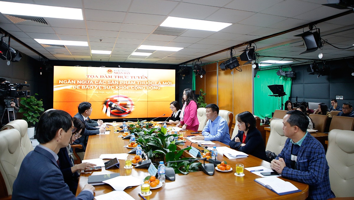 Tổng Biên tập Báo Đại biểu Nhân dân Phạm Thị Thanh Huyền: Đến năm 2030, sẽ có khoảng 70.000 người tử vong mỗi năm nếu các biện pháp phòng chống tác hại thuốc lá hiệu quả không được thực hiện kịp thời 