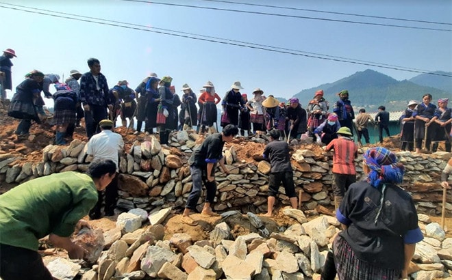 Mù Cang Chải đột phá phát triển hạ tầng giao thông nông thôn -0