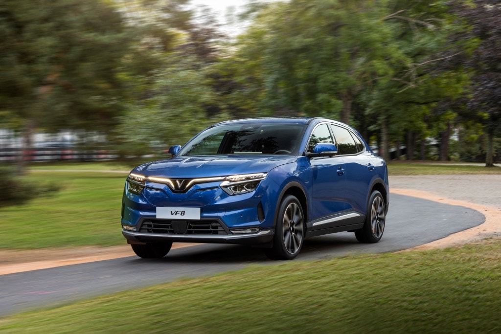 Truyền thông quốc tế: VF 8 là mẫu SUV “đáng để chờ đợi” tại Bắc Mỹ -0
