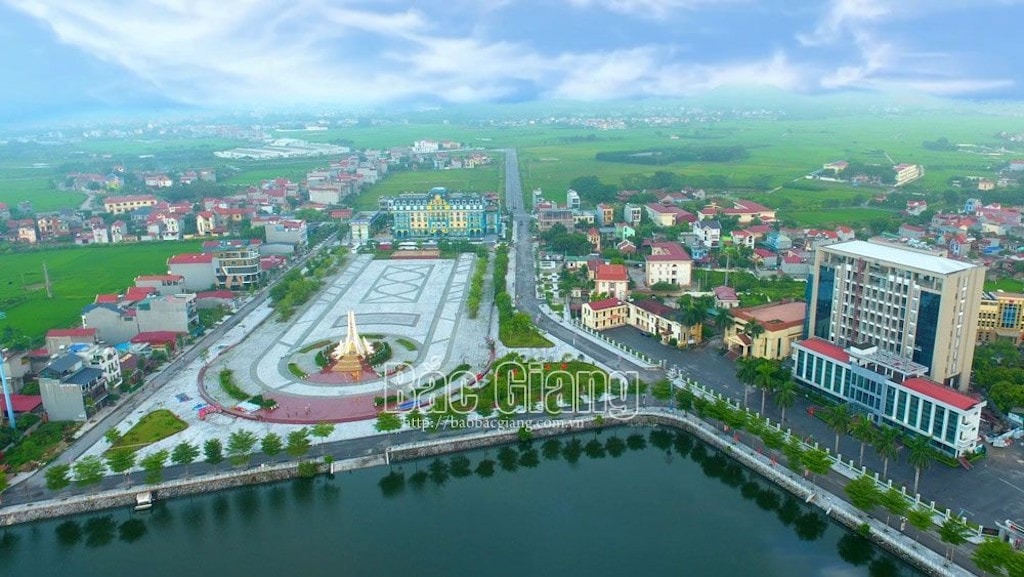 Thị trấn Bích Động thu hút nhiều nhà đầu tư bất động sản. (Ảnh: Báo Bắc Giang)