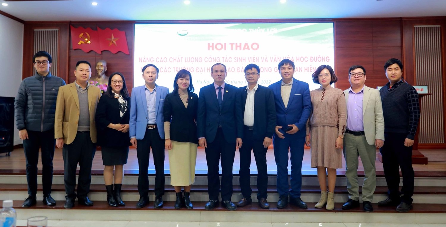 Tăng cường văn hoá ứng xử cho sinh viên -0