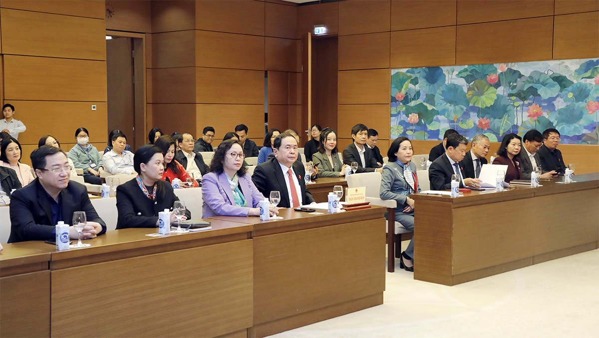 Phó Chủ tịch Thường trực Quốc hội Trần Thanh Mẫn dự lễ công bố và trao Nghị quyết về công tác cán bộ -1