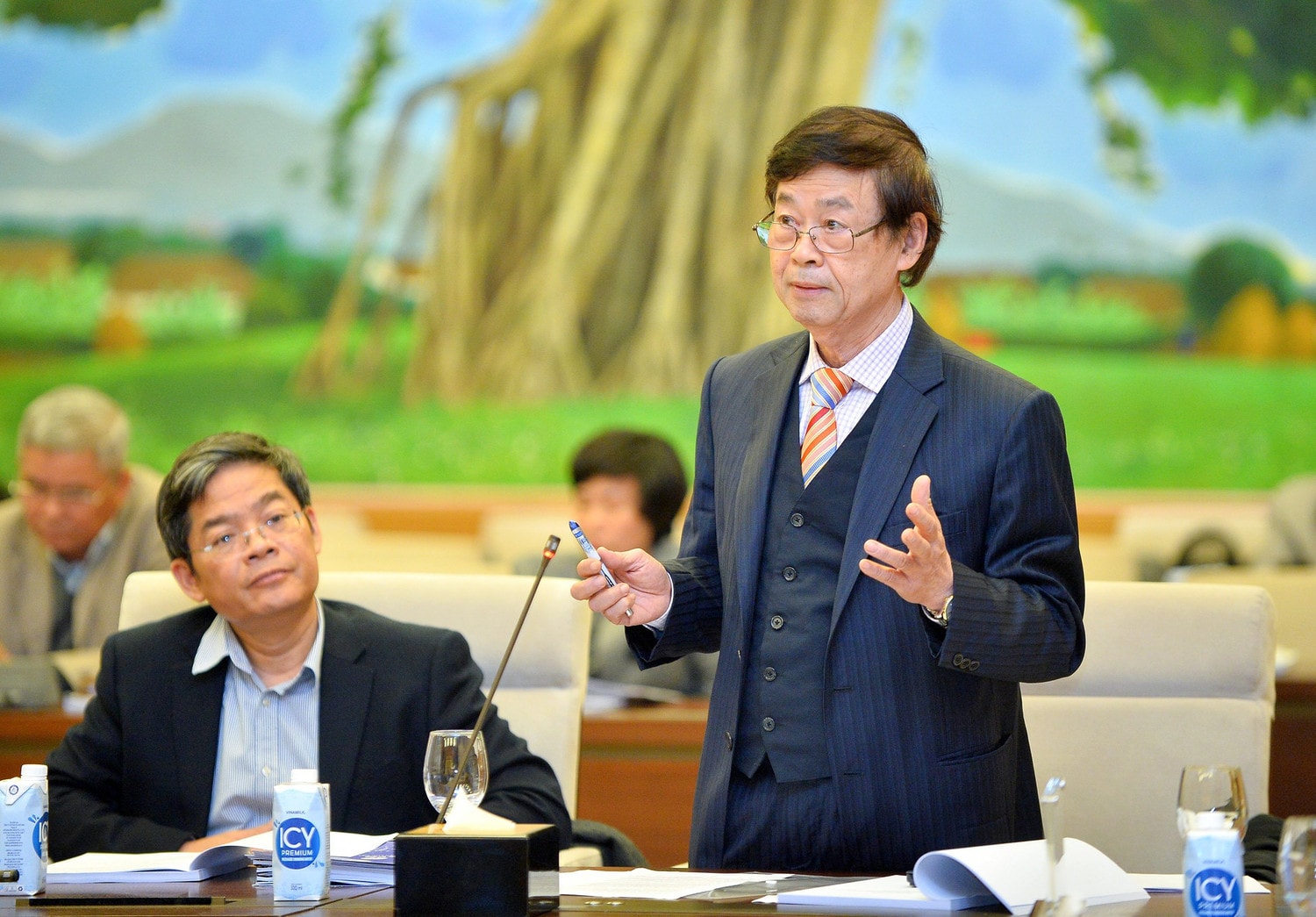 Đại diện Hiệp hội Khoa học công nghệ sử dụng năng lượng tiết kiệm phát biểu tại Hội thảo. Ảnh: Hồ Long