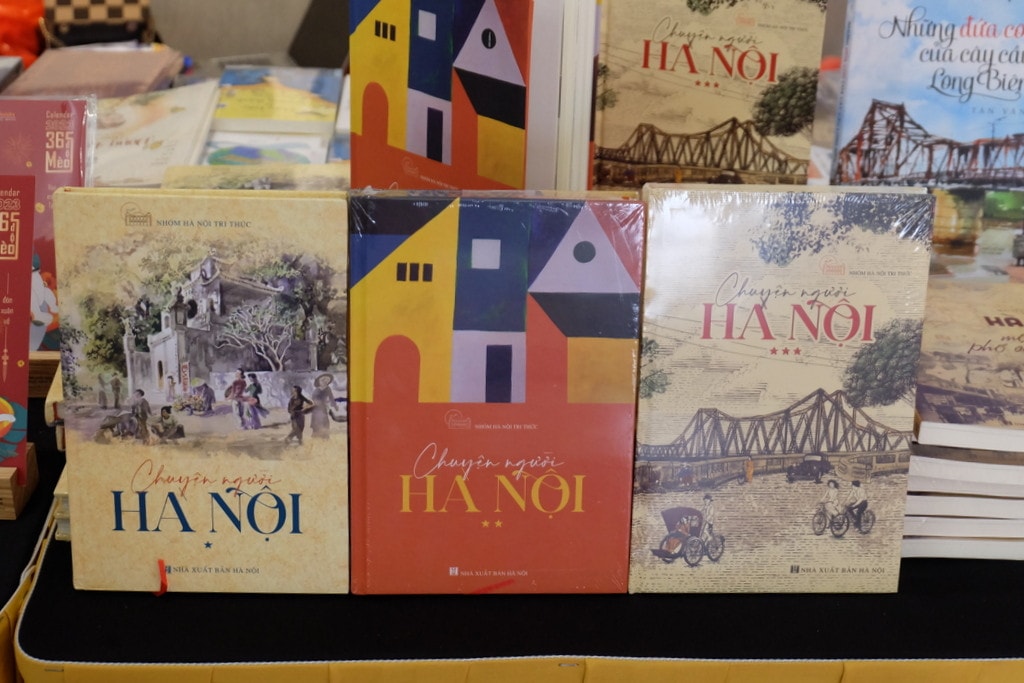 3 tập “Chuyện người Hà Nội” được giới thiệu tới độc giả Dấu ấn Hà Nội – Phố và Người -1