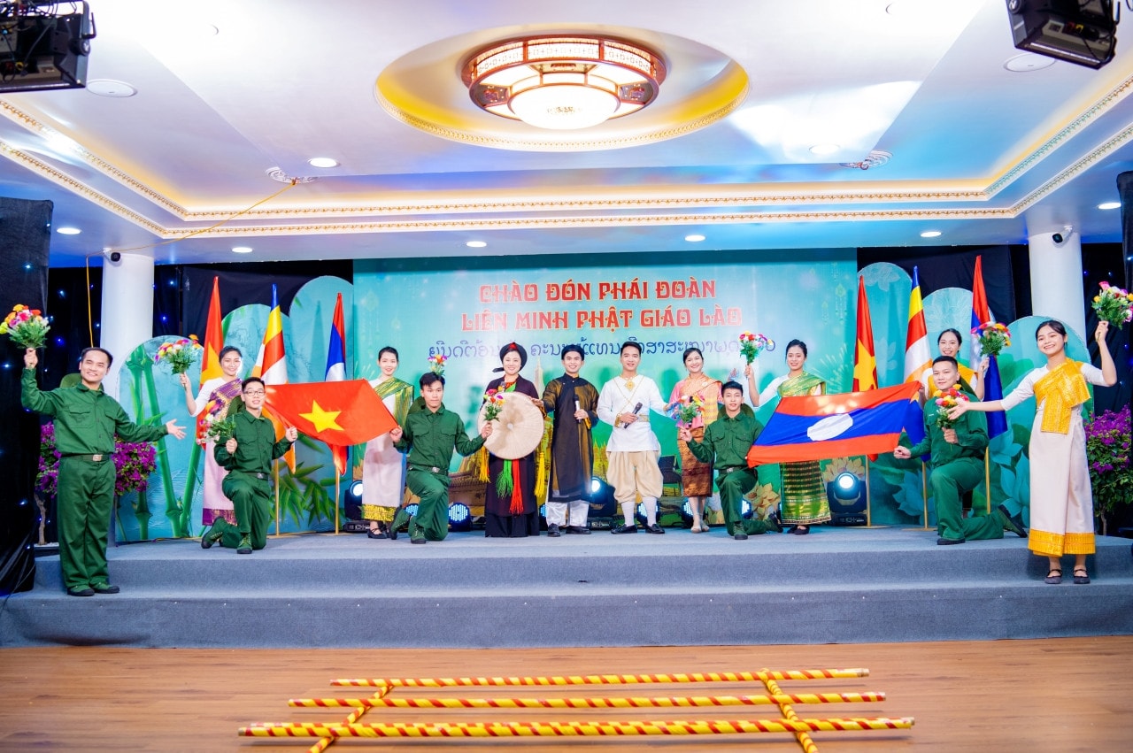 Dấu mốc quan trọng đối với Phật giáo hai nước Việt Nam - Lào -0