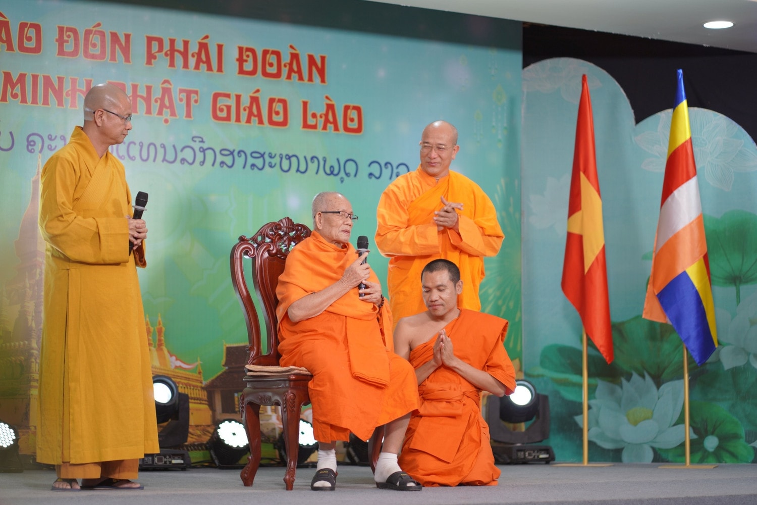 Dấu mốc quan trọng đối với Phật giáo hai nước Việt Nam - Lào -0