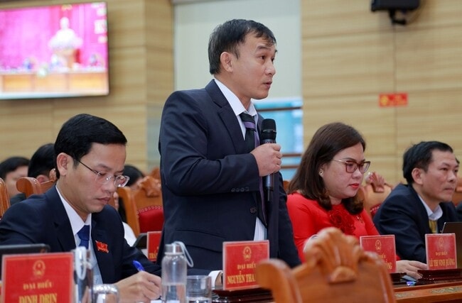 Đại biểu chất vấn tại kỳ họp