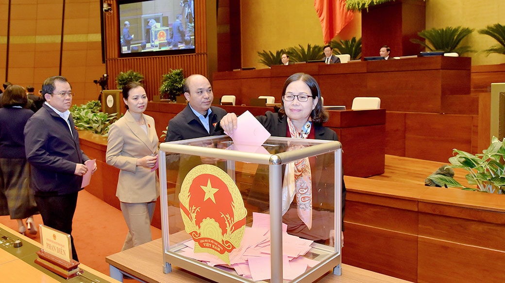 Quốc hội phê chuẩn việc bổ nhiệm hai Phó Thủ tướng Chính phủ -0