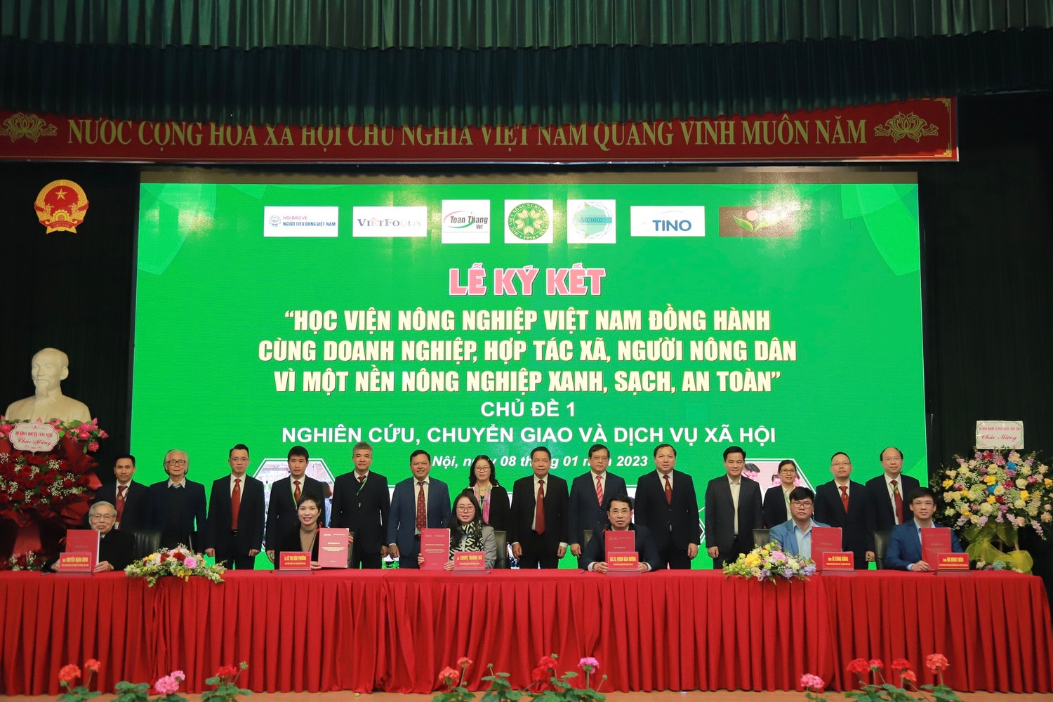 Học viện Nông nghiệp ra mắt 6 phòng thí nghiệm ISO và 2 mô hình bệnh viện -0