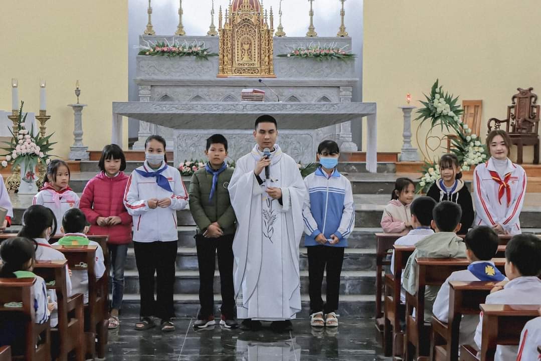 Giáo dục giới trẻ là một trong những nhiệm vụ được giáo xứ Yên Vân đặc biệt quan tâm - Ảnh: Trần Vinh