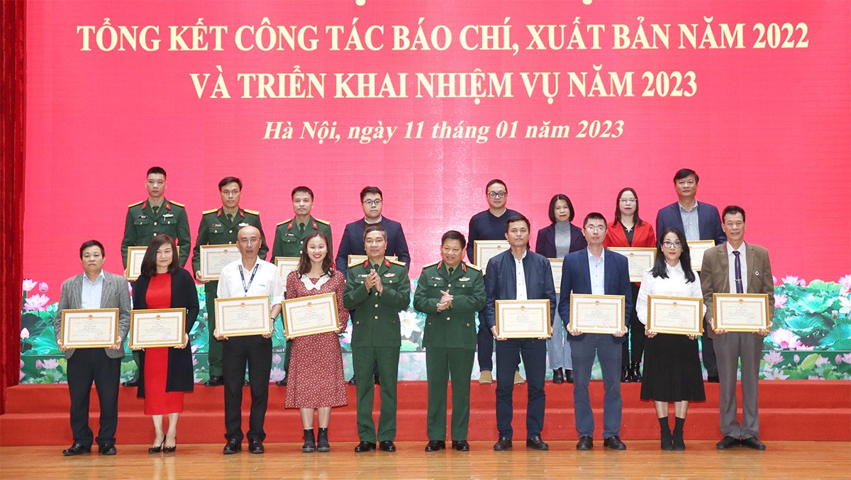 Báo Quân đội nhân dân là một trong những cơ quan tiêu biểu của báo chí quân đội -2