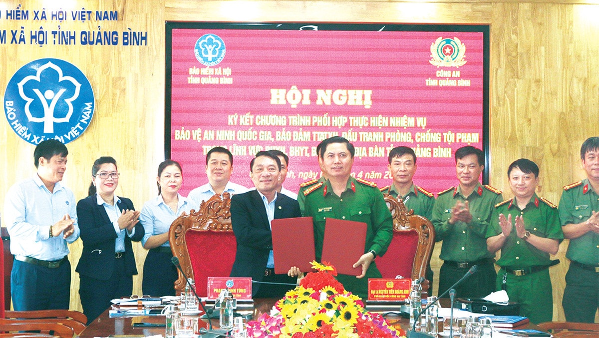 Hướng tới sự hài lòng của người dân, doanh nghiệp -0