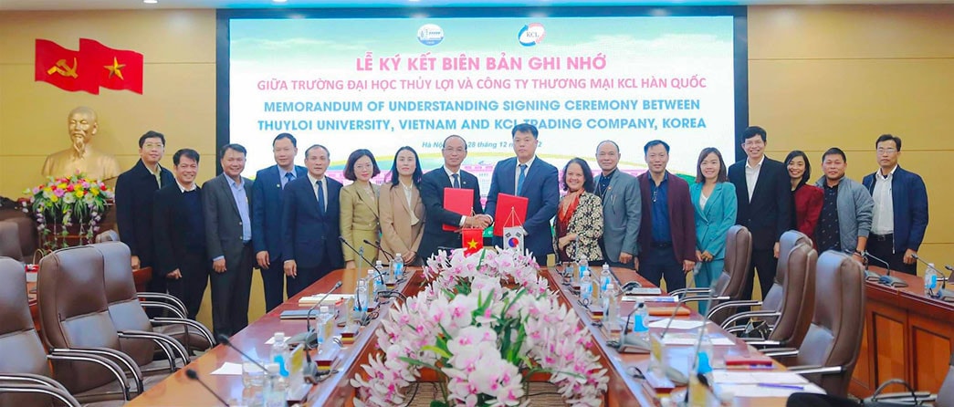 Khẳng định chất lượng đào tạo, đẩy mạnh chuyển giao công nghệ, hợp tác quốc tế, nâng cao vị thế -0
