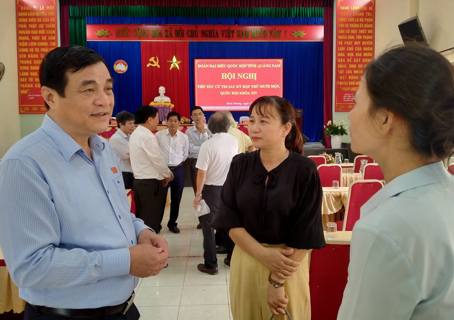 Tại các hội nghị tiếp xúc với đại biểu Quốc hội và đại biểu HĐND tỉnh Quảng Nam, cử tri các địa phương đều kiến nghị về chế độ, chính sách đối với những người hoạt động không chuyên trách cấp xã. Ảnh N.Đ