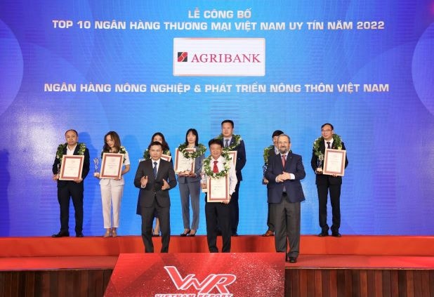 Giải thưởng uy tín – thước đo giá trị thương hiệu Agribank -0