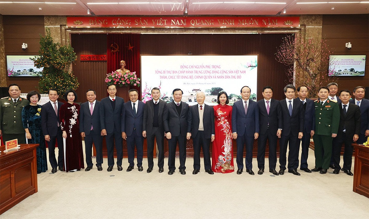 Tổng Bí thư Nguyễn Phú Trọng thăm, chúc Tết Đảng bộ, chính quyền và Nhân dân Thủ đô Hà Nội -7