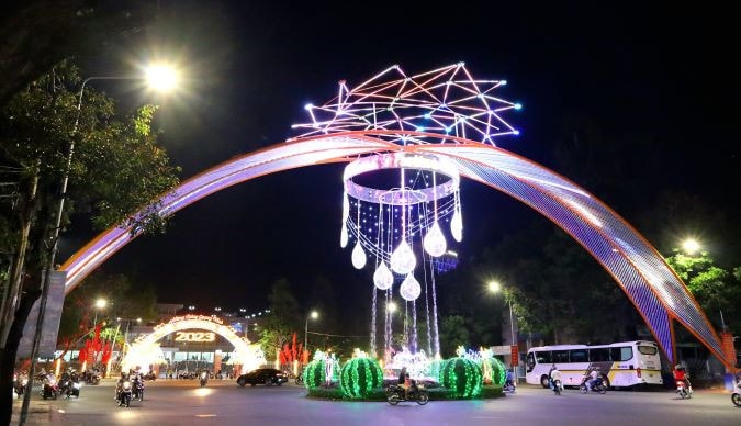 Cần Thơ tưng bừng đón chào năm mới -0