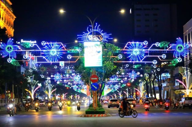 Cần Thơ tưng bừng đón chào năm mới -0