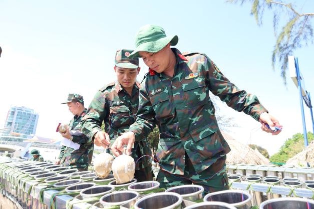 Cần Thơ, chuẩn bị pháo hoa cho thời khắc giao thừa -0