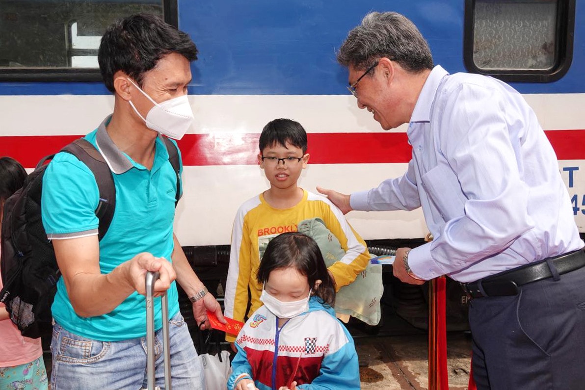 Bình Thuận: Đón hàng trăm du khách “xông đất” đầu Xuân Quý Mão năm 2023