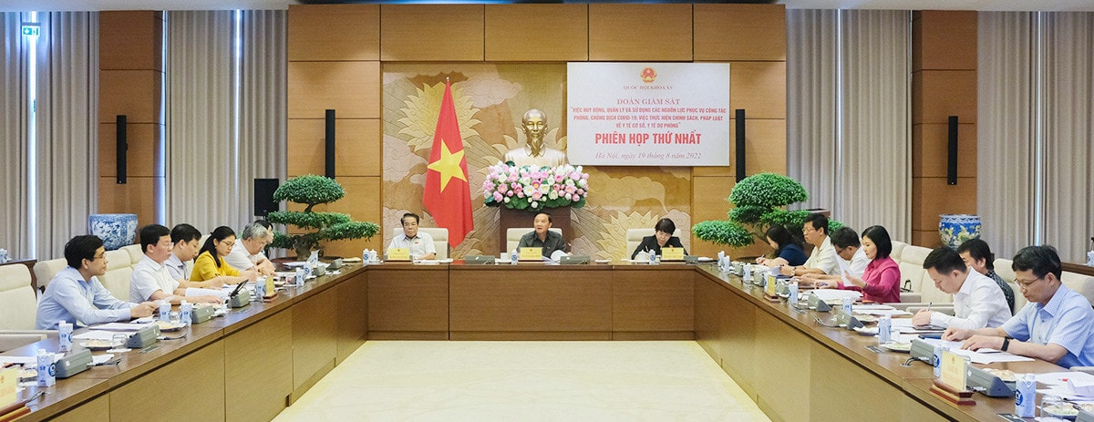 Gỡ “nút thắt” về thể chế, tạo động lực đưa đất nước bứt phá